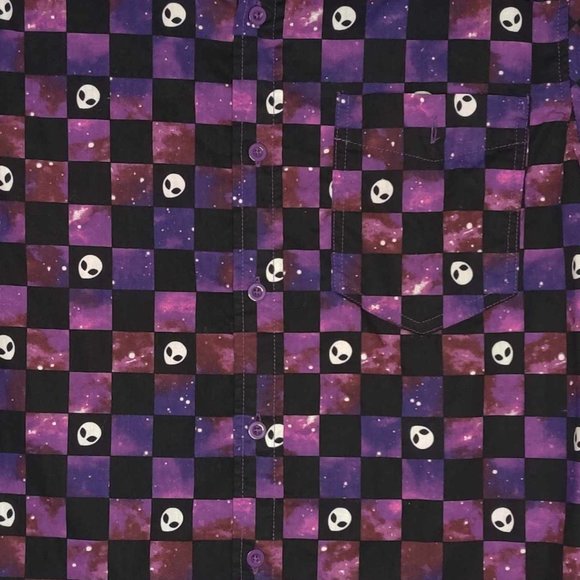 Men's Alien Short Sleeve Button Up Dress Shirt - Picture 3 of 4